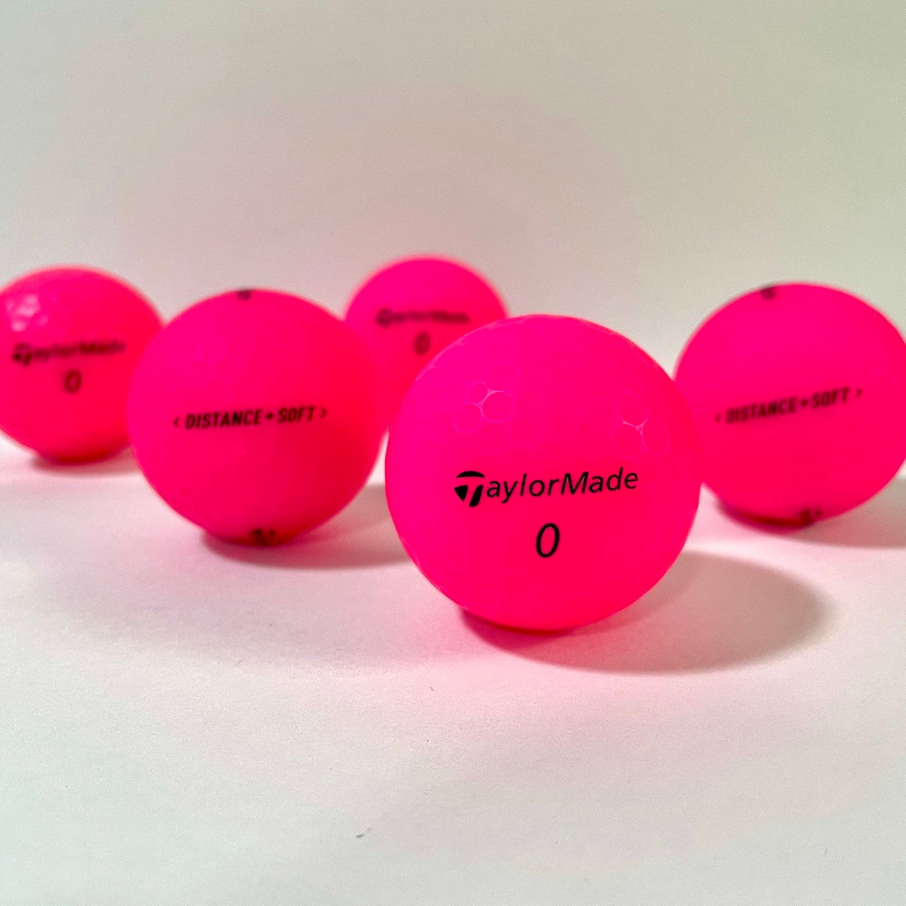 ロストボール テーラーメイド TaylorMade DISTANCE + SOFT マットピンク 20球 【A+ABランク】 ゴルフボール 【中古】