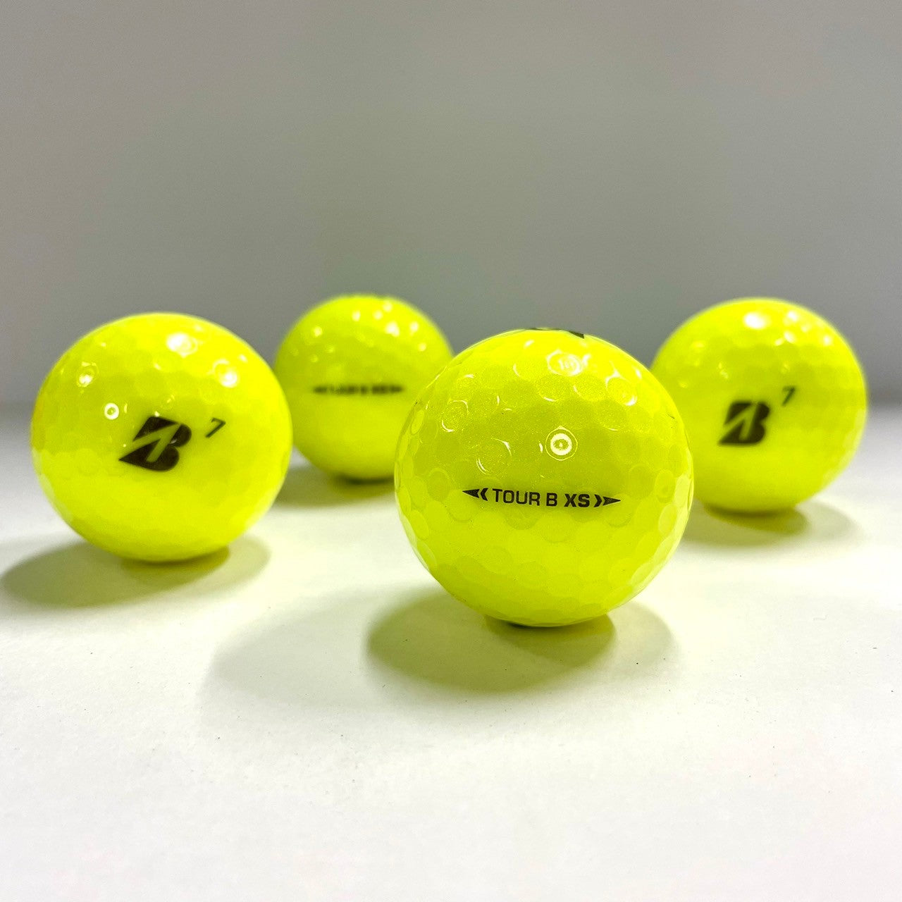 ロストボール ブリヂストン BRIDGESTONE TOUR B XS 年代混合 イエロー 12球 【Aランク】 ゴルフボール 【中古】