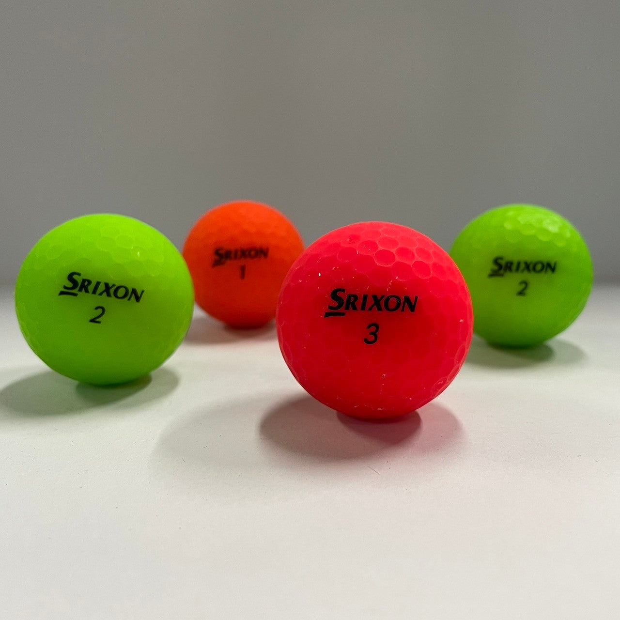 ロストボール スリクソン SRIXON 各種混合 マットカラー 20球 【Aランク】 ゴルフボール 【中古】