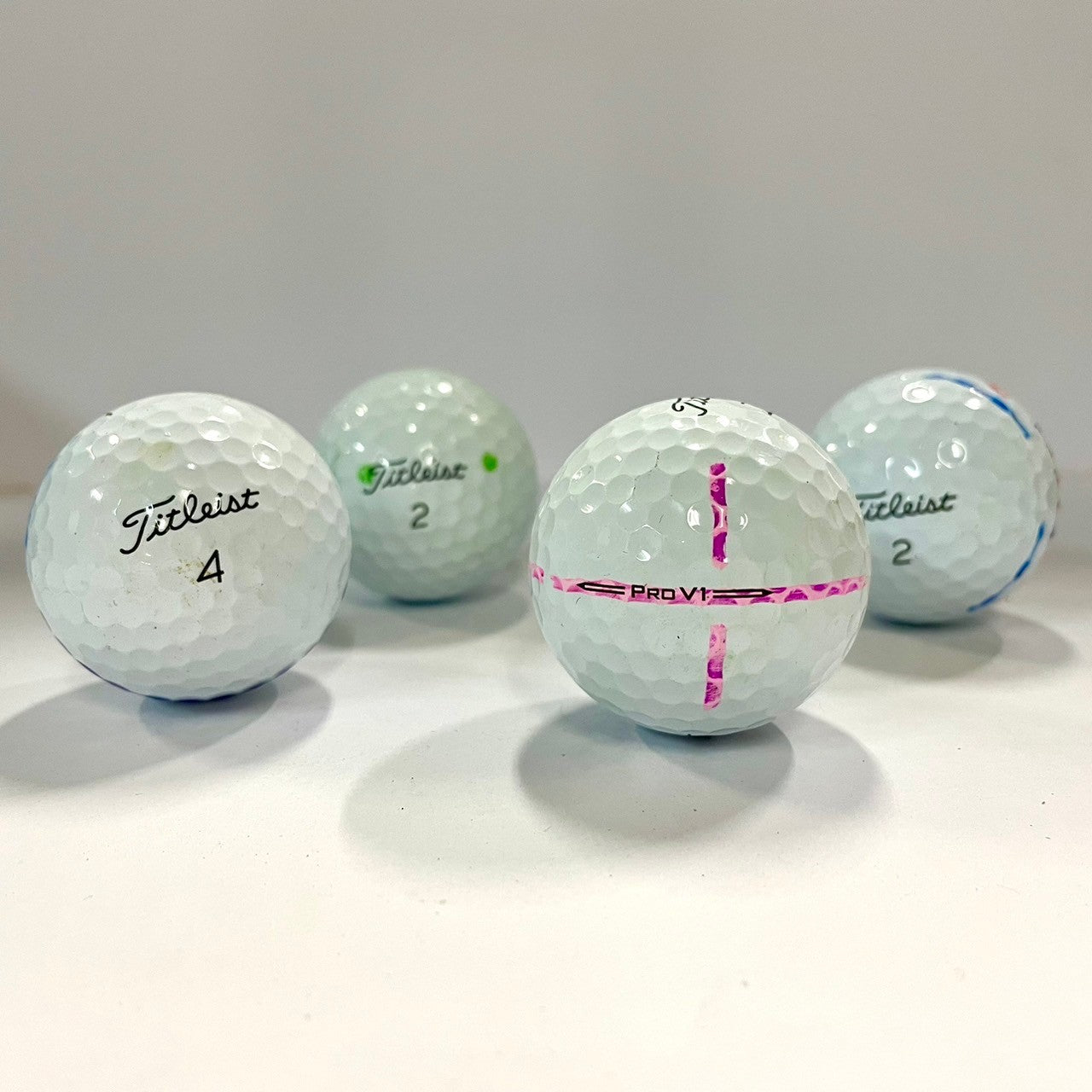 ロストボール タイトリスト Titleist PRO V1 年代混合 30球 【A+ABランクマーカー入り】 ゴルフボール 【中古】