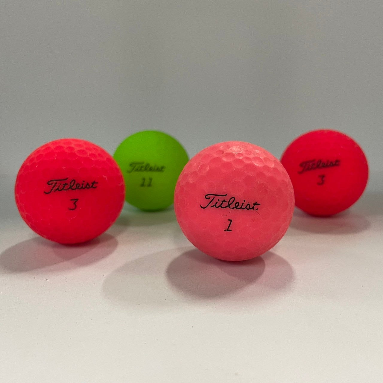 ロストボール タイトリスト Titleist 各種混合 マットカラー 30球 【Bランク】 ゴルフボール 【中古】