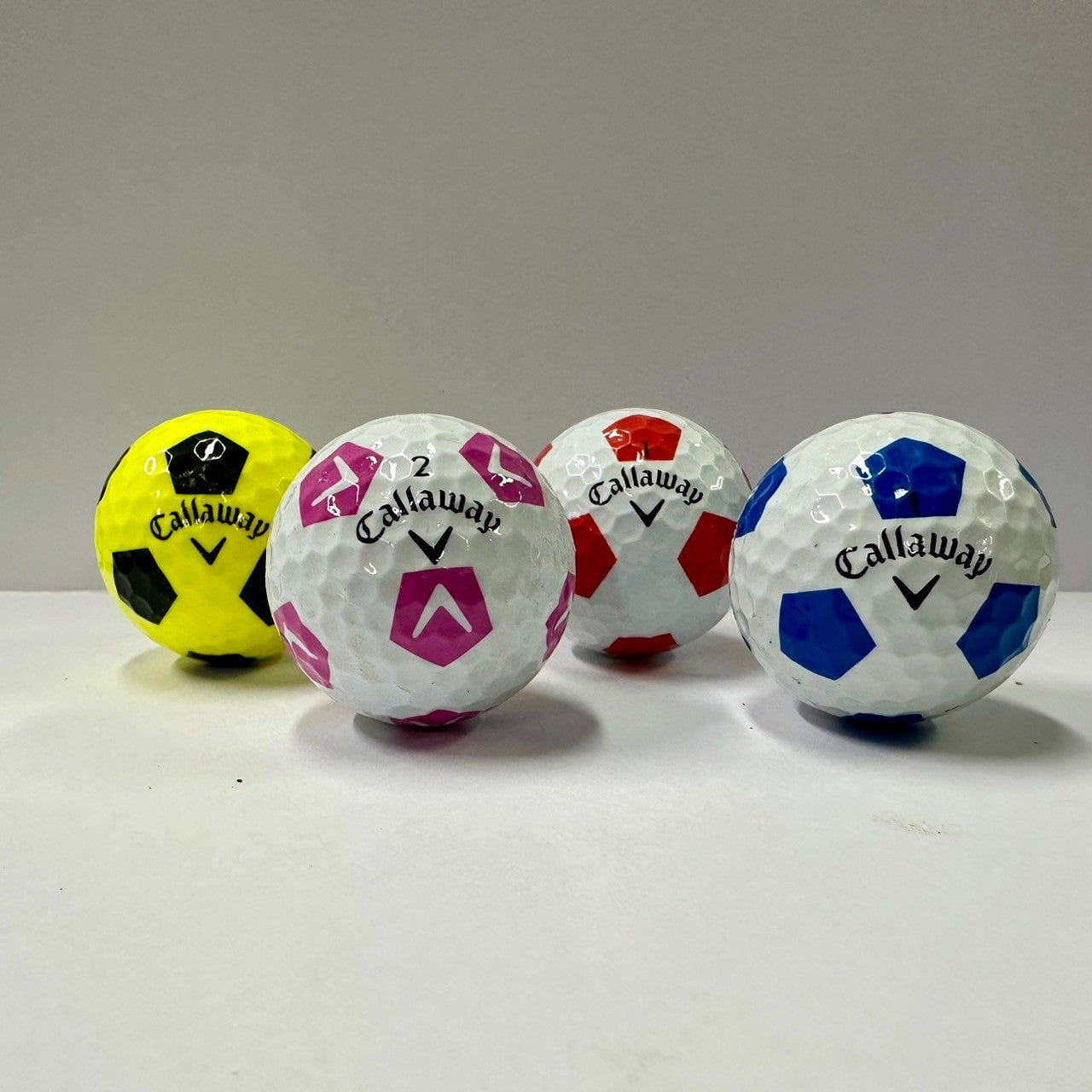 ロストボール キャロウェイ Callaway TRUVIS シリーズ 混合 12球 【Aランク】 ゴルフボール 【中古】