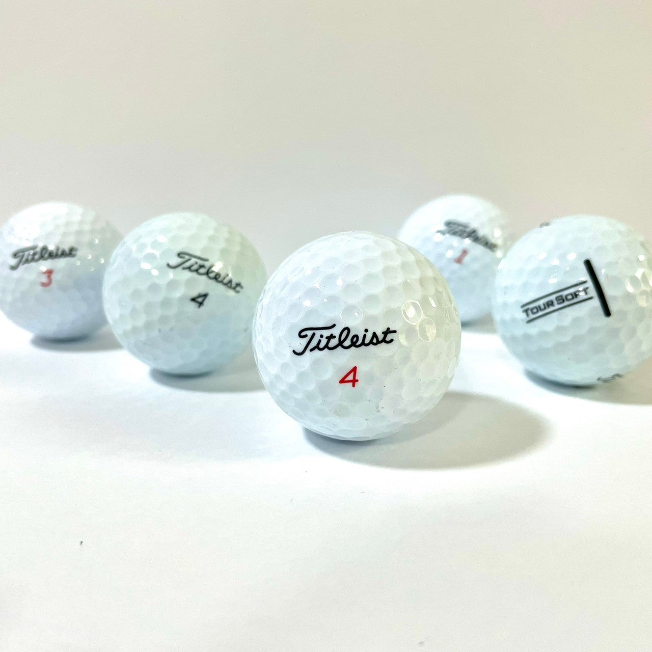 ロストボール タイトリスト Titleist 各種混合 ホワイト 30球 【Aランク】 ゴルフボール 【中古】