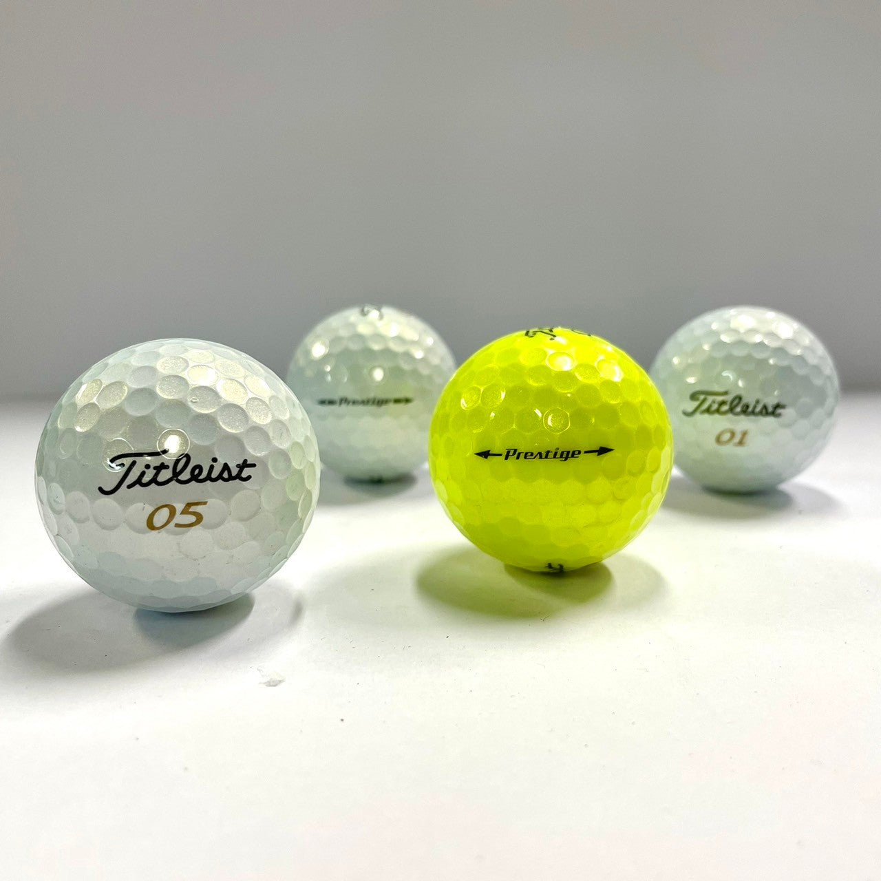 ロストボール タイトリスト Titleist Prestige 年代混合 20球 【Aランク】 ゴルフボール 【中古】